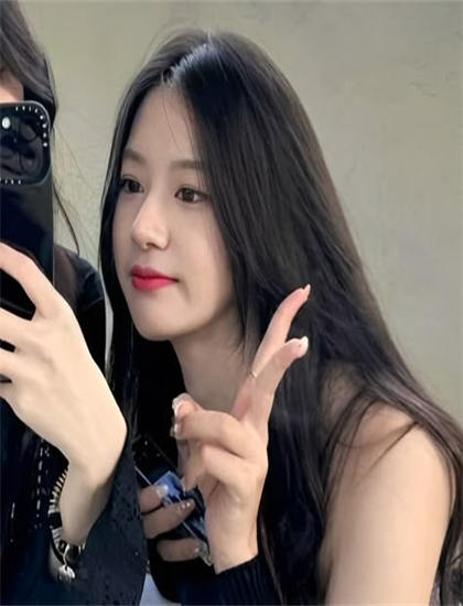 跪着的老师真教不出站着的学生_2026精品国产品在线18年少女_健身教练漫画全集免费漫画在线观看